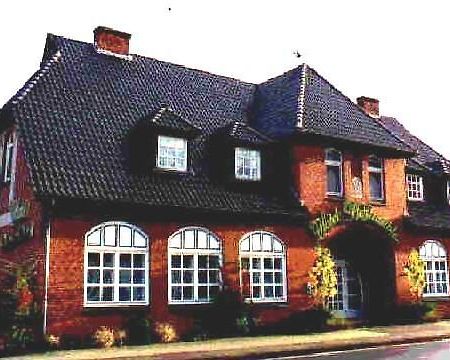 Hotel-Restaurant Pfeffermühle Dörverden Exterior foto